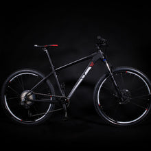 Carica l'immagine nel visualizzatore di Gallery, XCX18 MTB Triumph - A9930472